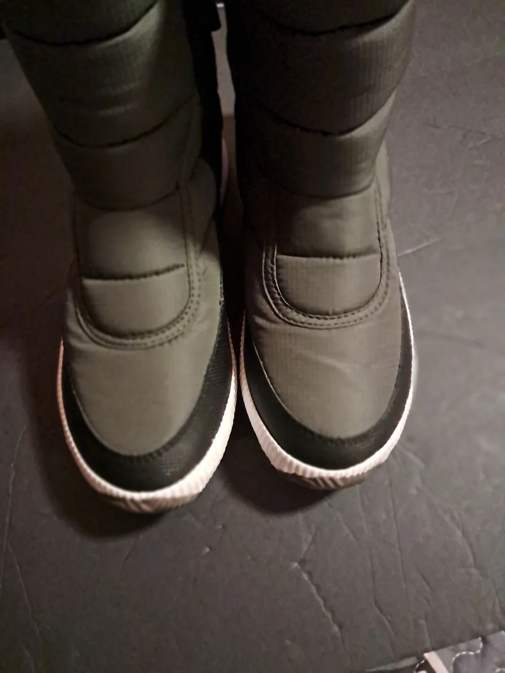 SOREL Waterproof Quilted Winter Boots for Women - Olive out N About Puffy